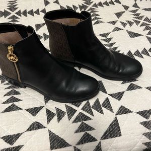 Michael Kors Booties!